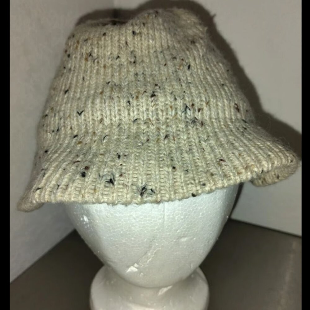 Vintage Arlin Fashion Hats Acrylic Wool Blend Thermo Plastic Multi Color.
